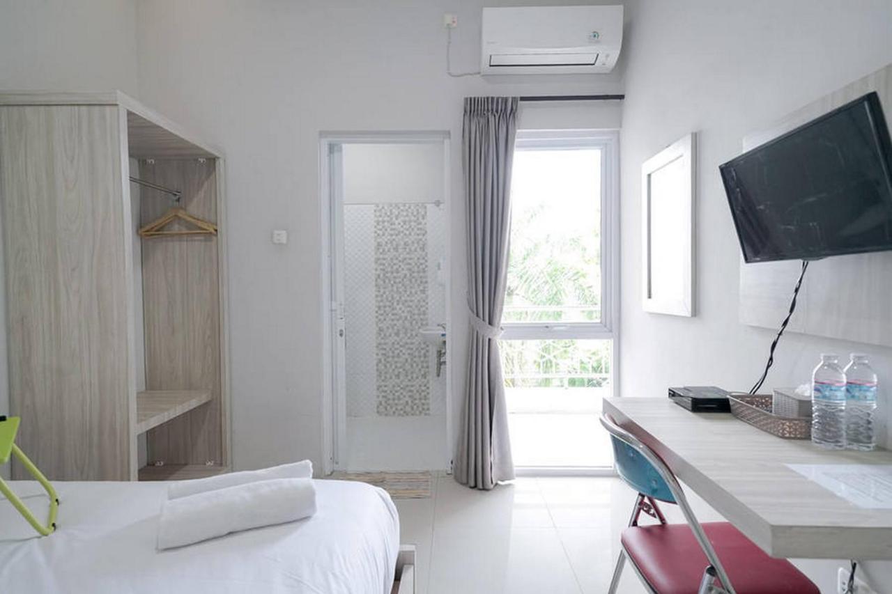 Urbanview Hotel Bari Syariah Palembang By Reddoorz 外观 照片