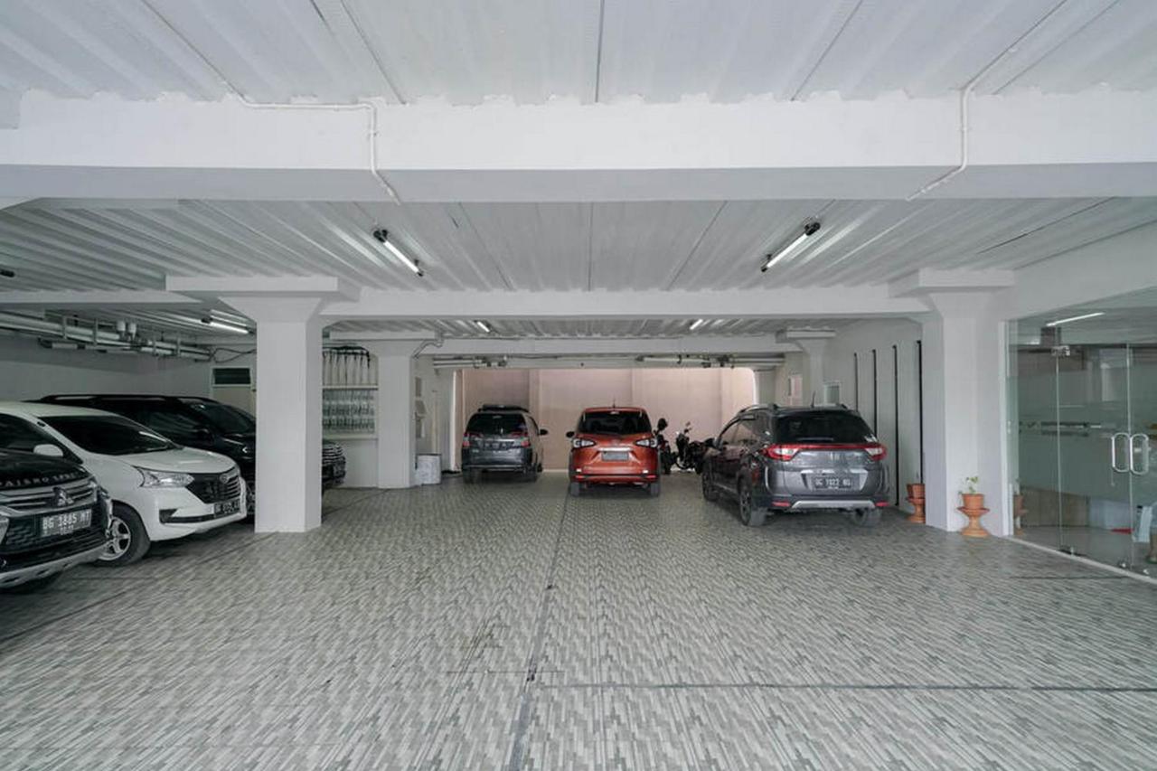 Urbanview Hotel Bari Syariah Palembang By Reddoorz 外观 照片