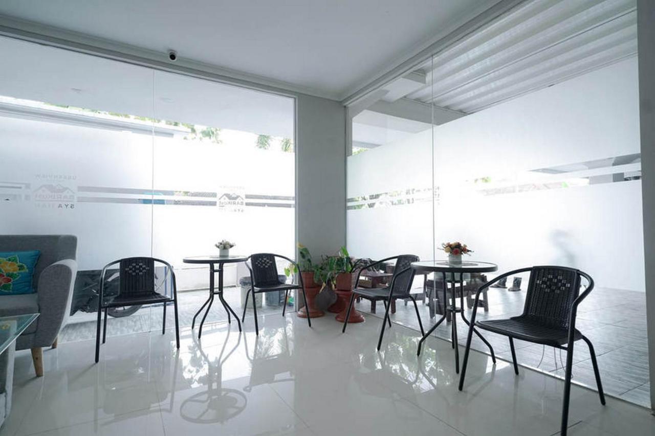 Urbanview Hotel Bari Syariah Palembang By Reddoorz 外观 照片